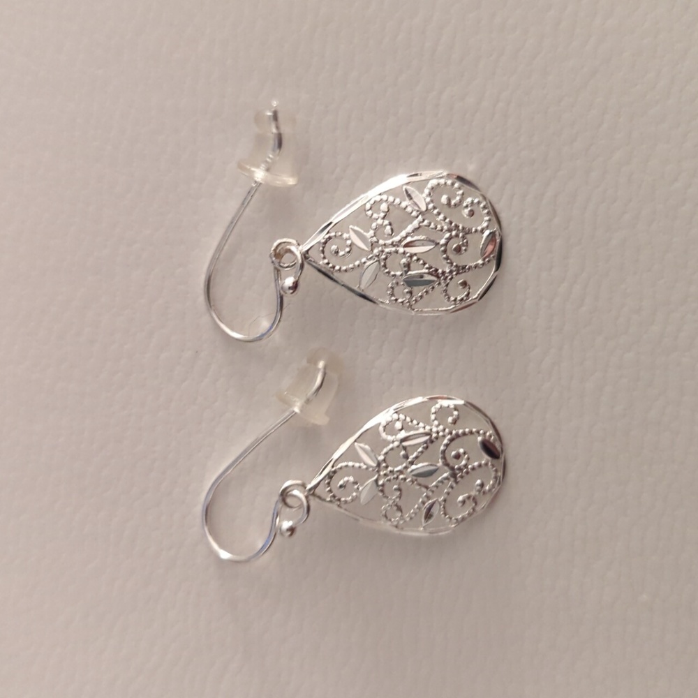 Medium sized silver teardrop earrings